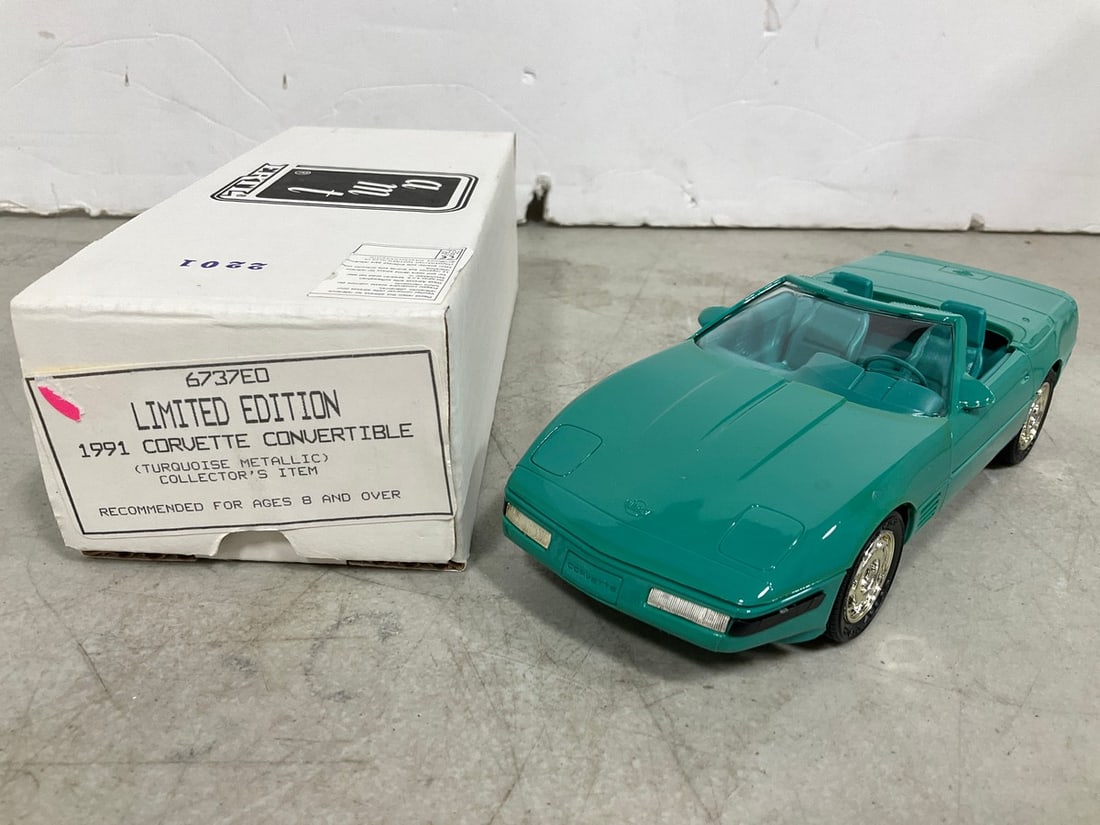 1991 Corvette Convertible Dealer Promo Car - Turquoise: 1991 Corvette Convertible Dealer Promo Car - Turquoise