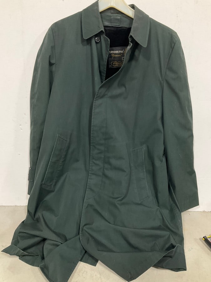 London Dog Jacket (Size: 38 Regular): London Dog Jacket (Size: 38 Regular)