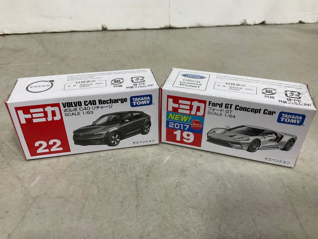 Tomy Volvo C40 Recharge and Ford GT Concept Model Cars: Tomy Volvo C40 Recharge and Ford GT Concept Model Cars