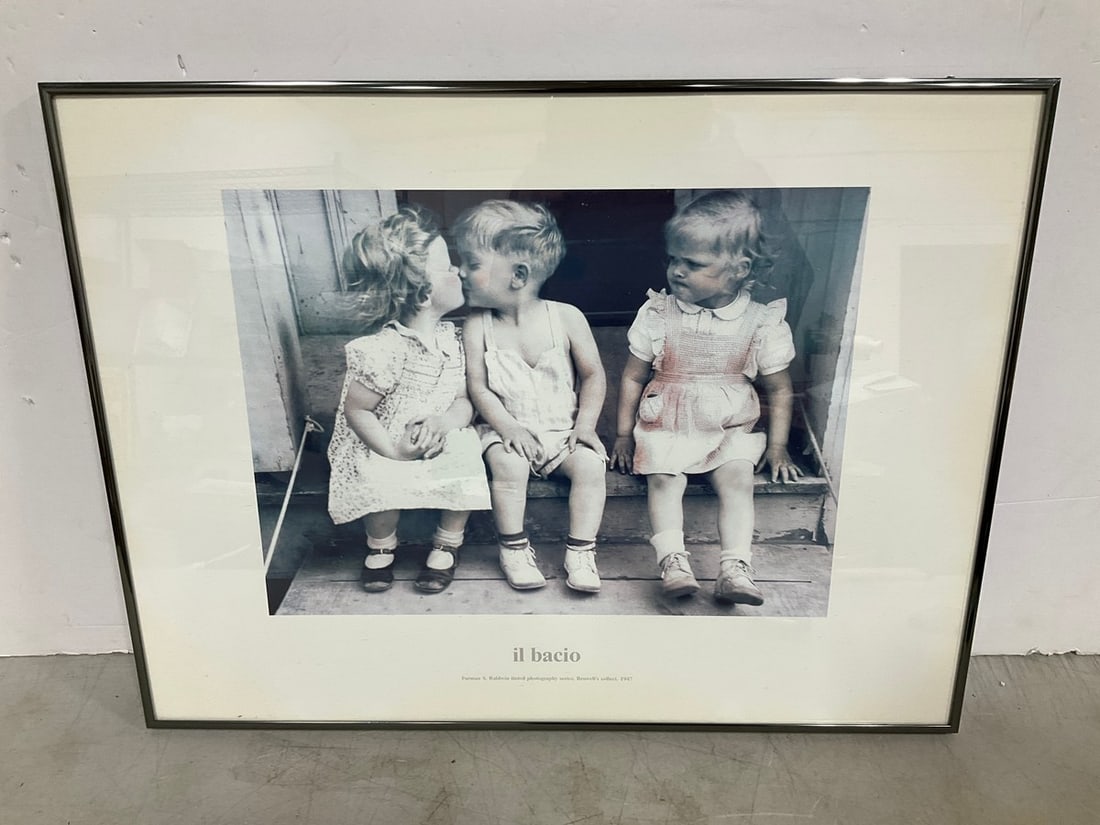 Framed 'Il Bacio' Art Print by Furman S Baldwin (18inx24in): Framed 'Il Bacio' Art Print by Furman S Baldwin (18inx24in)