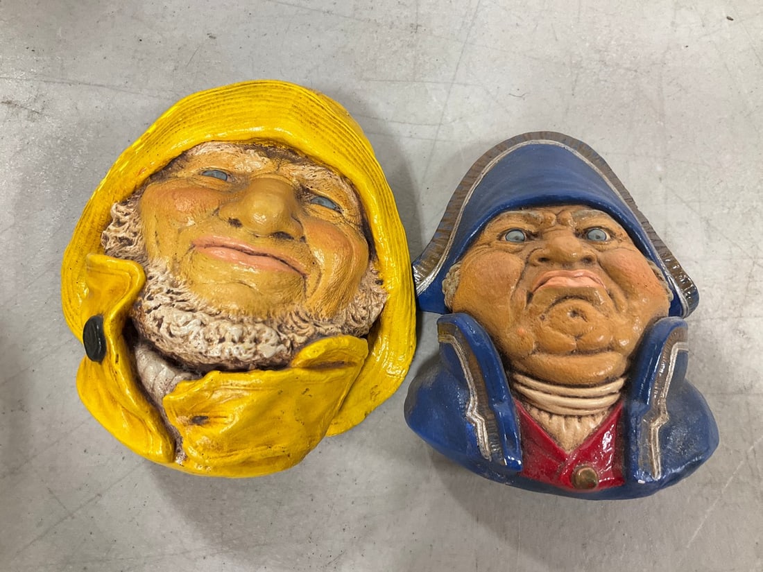 Hand Painted Pirate Head Figures: Hand Painted Pirate Head Figures