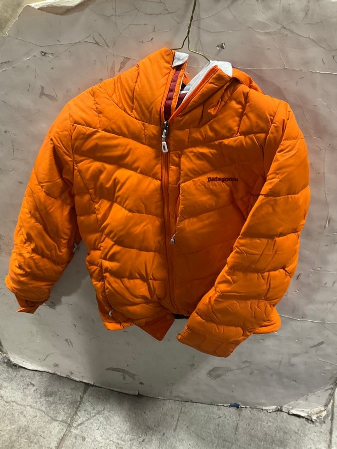 Patagonia Womans Jacket (Size: XS): Patagonia Womans Jacket (Size: XS)