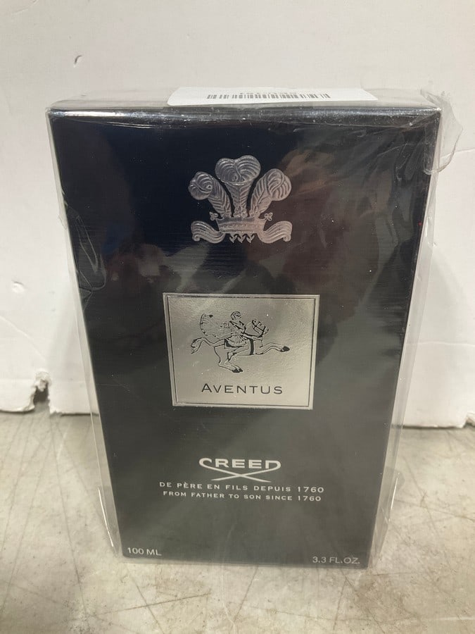 Aventus Creed Parfum Spray (3.3 Fl Oz) *SEALED*: Aventus Creed Parfum Spray (3.3 Fl Oz) *SEALED*