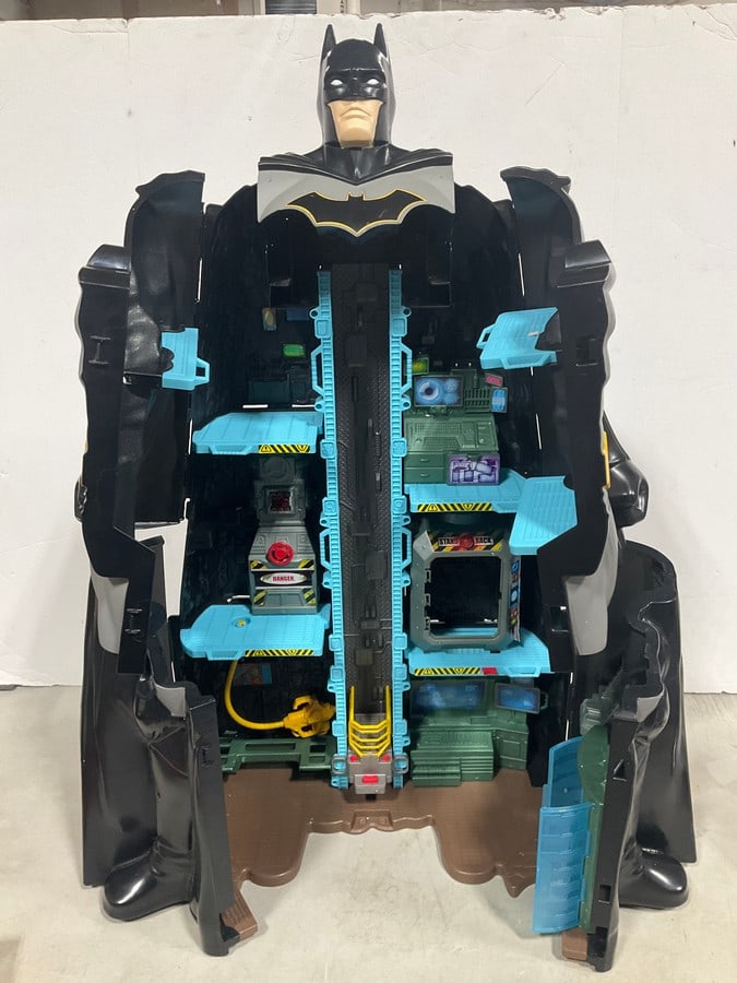 Batman Batcave Playset: Batman Batcave Playset