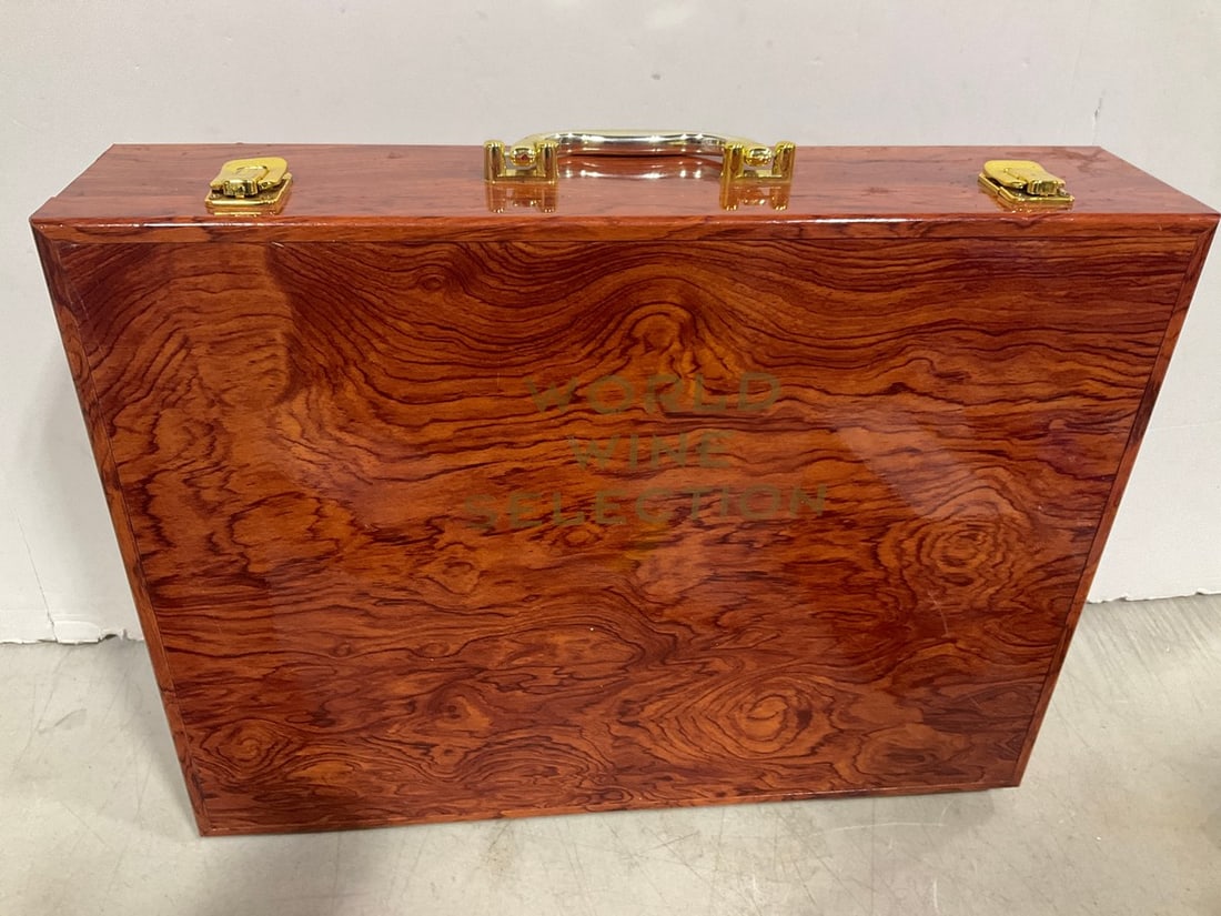 Empty Wine Box (4.5inx18.5inx14in): Empty Wine Box (4.5inx18.5inx14in)