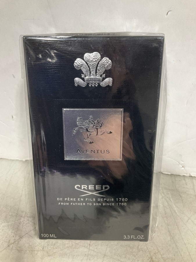 Aventus Creed Parfum Spray (3.3 Fl Oz) *SEALED*: Aventus Creed Parfum Spray (3.3 Fl Oz) *SEALED*