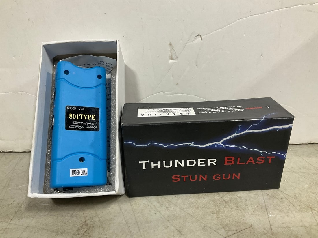 Thunder Blast Stun Gun