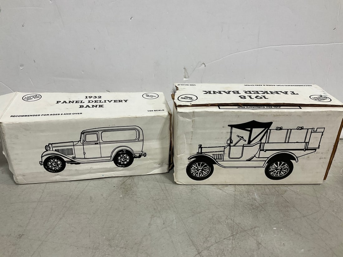 1918 Tanker Bank and 1932 Panel Delivery Bank: 1918 Tanker Bank and 1932 Panel Delivery Bank