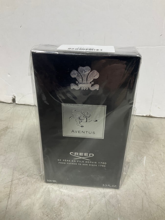 Aventus Creed Parfum Spray (3.3 Fl Oz) *SEALED*: Aventus Creed Parfum Spray (3.3 Fl Oz) *SEALED*