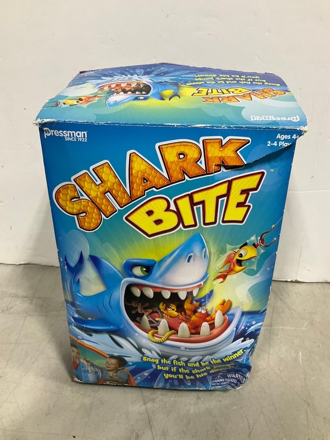 Shark Bite Childrens Game: Shark Bite Childrens Game