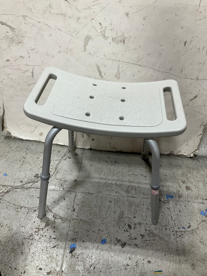 Shower Seat: Shower Seat