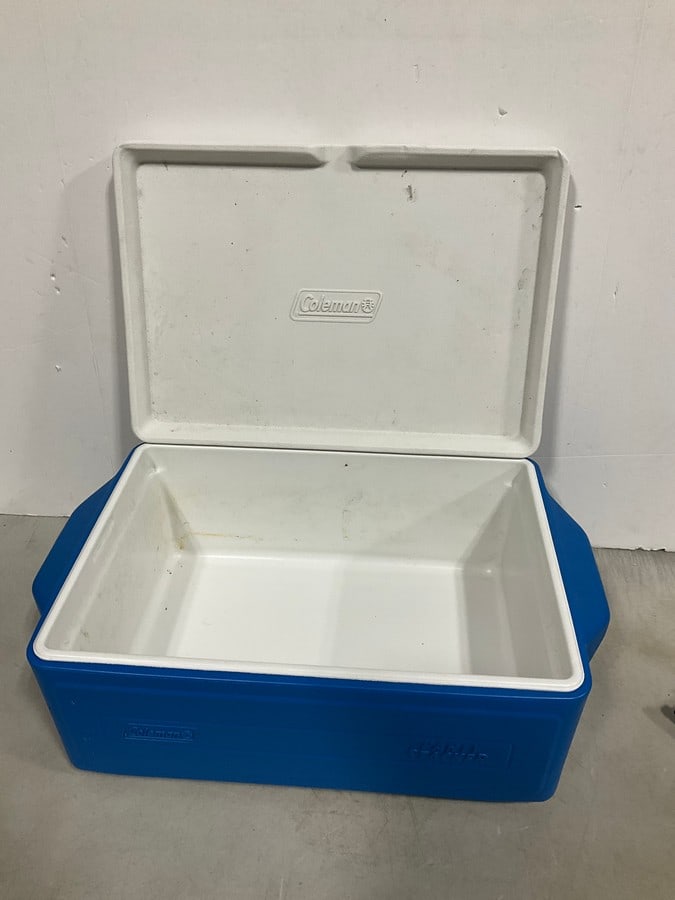 Coleman Party Stacker Cooler: Coleman Party Stacker CoolerApprox. 20 inches x 13 inches x 9 inches