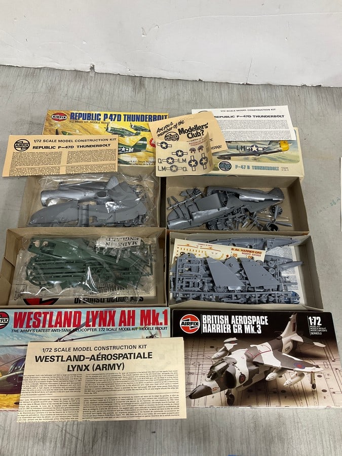 Vintage plane models(British Aerospace Harrier GR Mk. 3, Westland Lynx Ah Mk.1, Republic P47D: Vintage plane models(British Aerospace Harrier GR Mk. 3, Westland Lynx Ah Mk.1, Republic P47D Thunderbolt, and more)