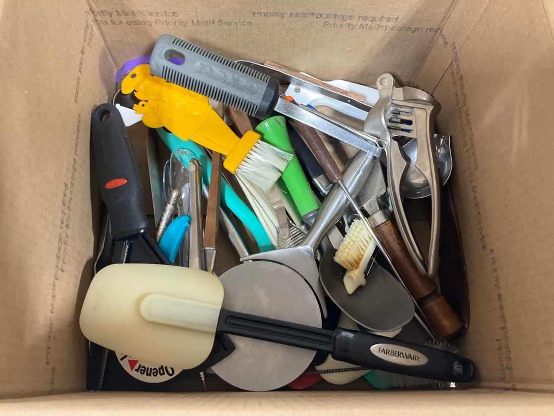 Various Utencils and Kitchen Appliances (1 of 1)
