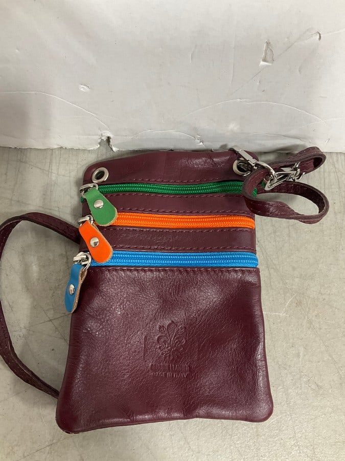 Leather Cross Body Bag - Made in Italy: Leather Cross Body Bag - Made in Italy