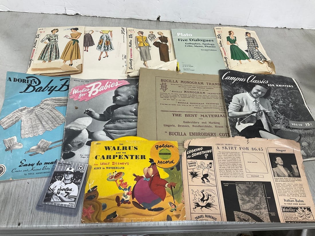 Vintage Fashion Patterns, and Magazines: Vintage Fashion Patterns, and Magazines