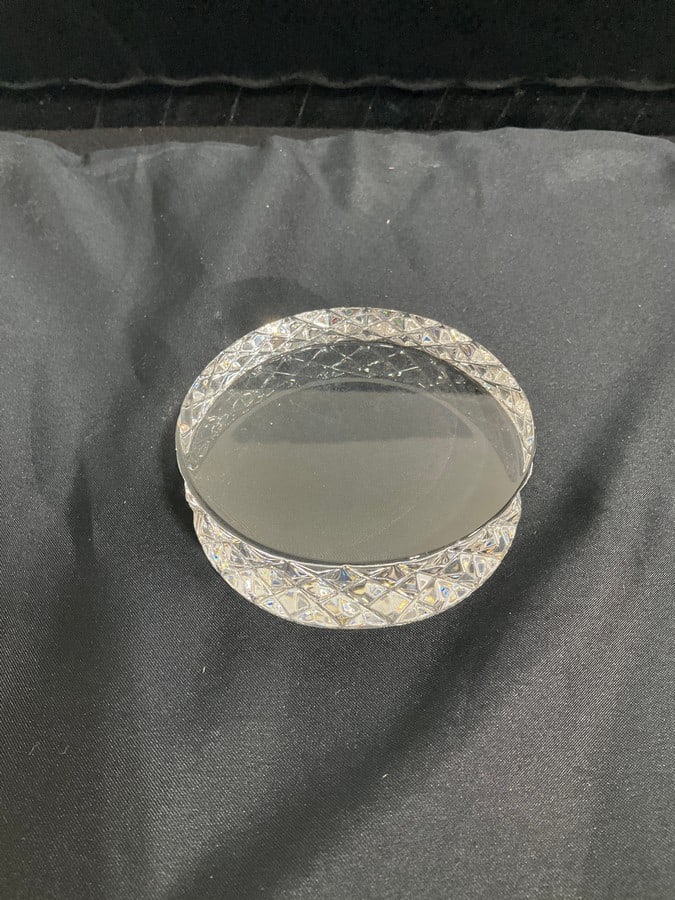 Waterford crystal stand(1in.tall, 3in.long): Waterford crystal stand(1in.tall, 3in.long)