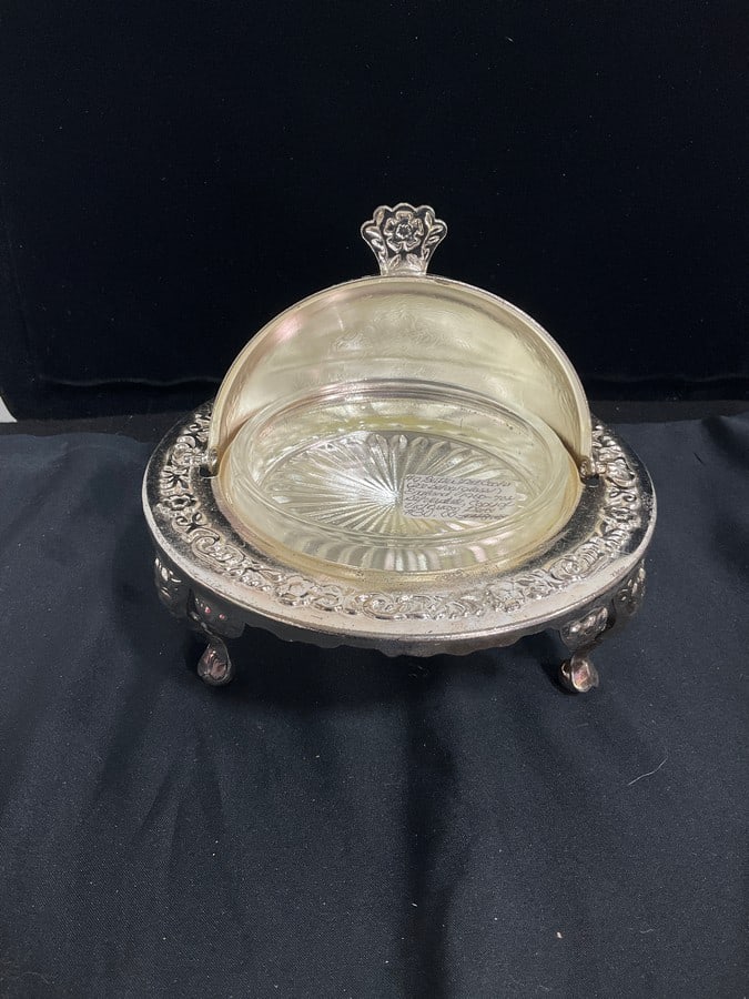 Victorian silverplated butter dish(4.5in.tall) (1 of 1)