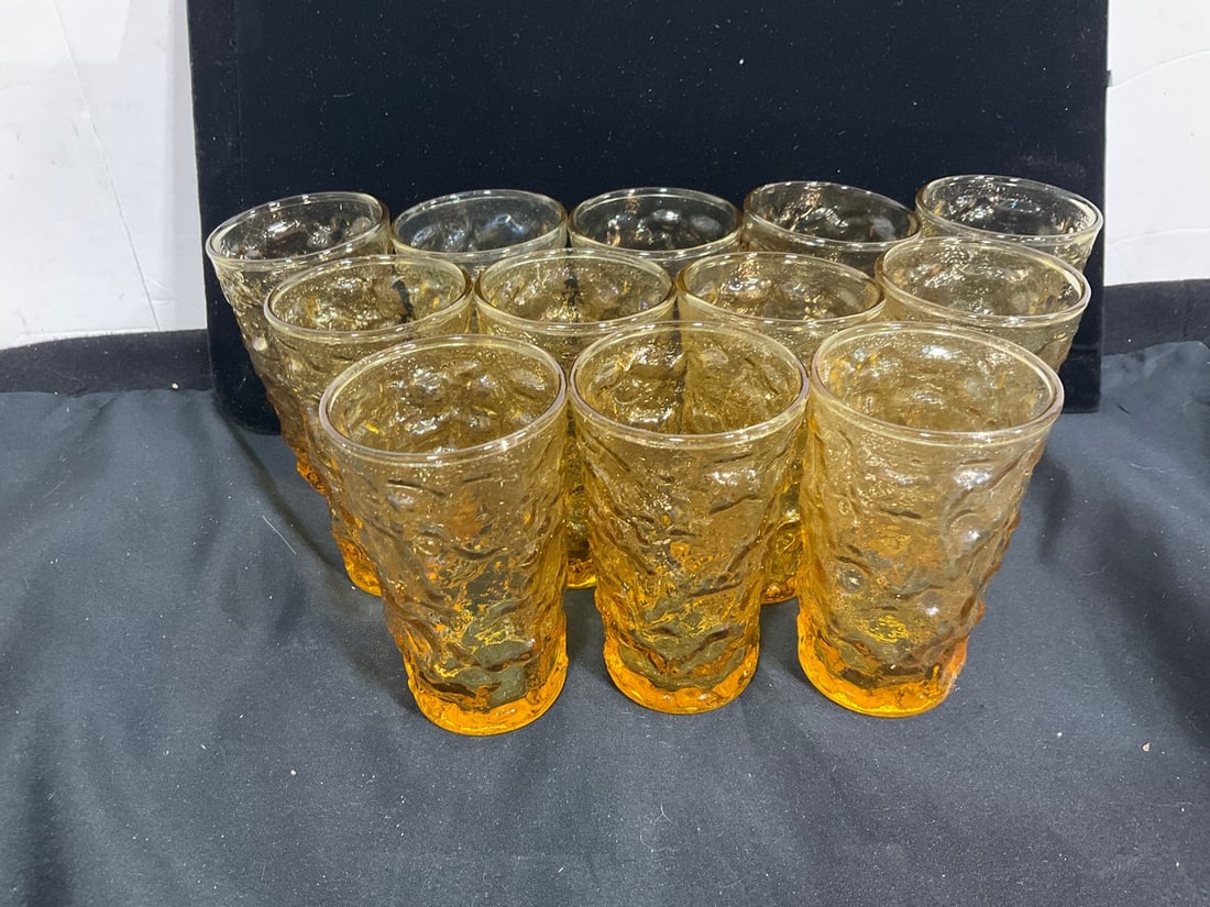 Vintage MCM Anchor Hocking Milano honey gold amber glass small tumblers set(4in.tall): Vintage MCM Anchor Hocking Milano honey gold amber glass small tumblers set(4in.tall)