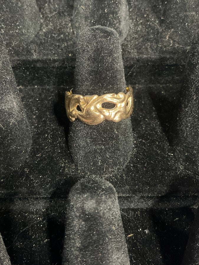 Hallmarked and testee\d 14kt yellow gold band(size 7-5.9 grams): Hallmarked and testee\d 14kt yellow gold band(size 7-5.9 grams)