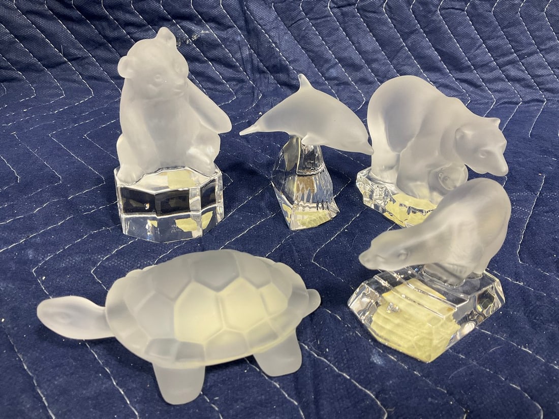 Goebel Crystal Polar Bears/Dolphin, and Turtle Decor (Tallest - 4in) (1 of 1)