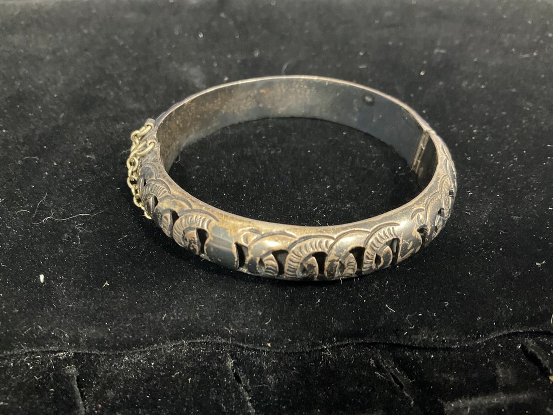 Sterling Silver Bangle Bracelet (28.6 grams) (1 of 1)