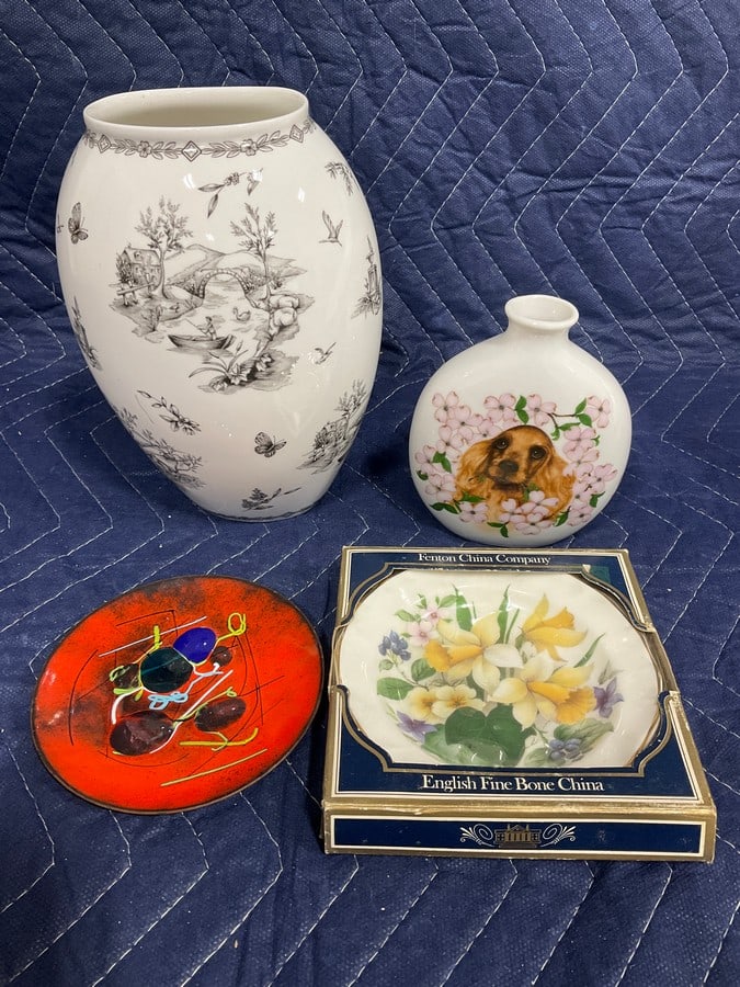 Vintage Ceramic Vases and Plates (1 of 1)