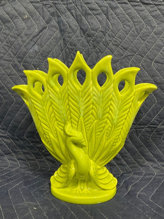 Royal Haeger Peacock Vase *slight chip at top* (10.5in Tall): Royal Haeger Peacock Vase *slight chip at top* (10.5in Tall)