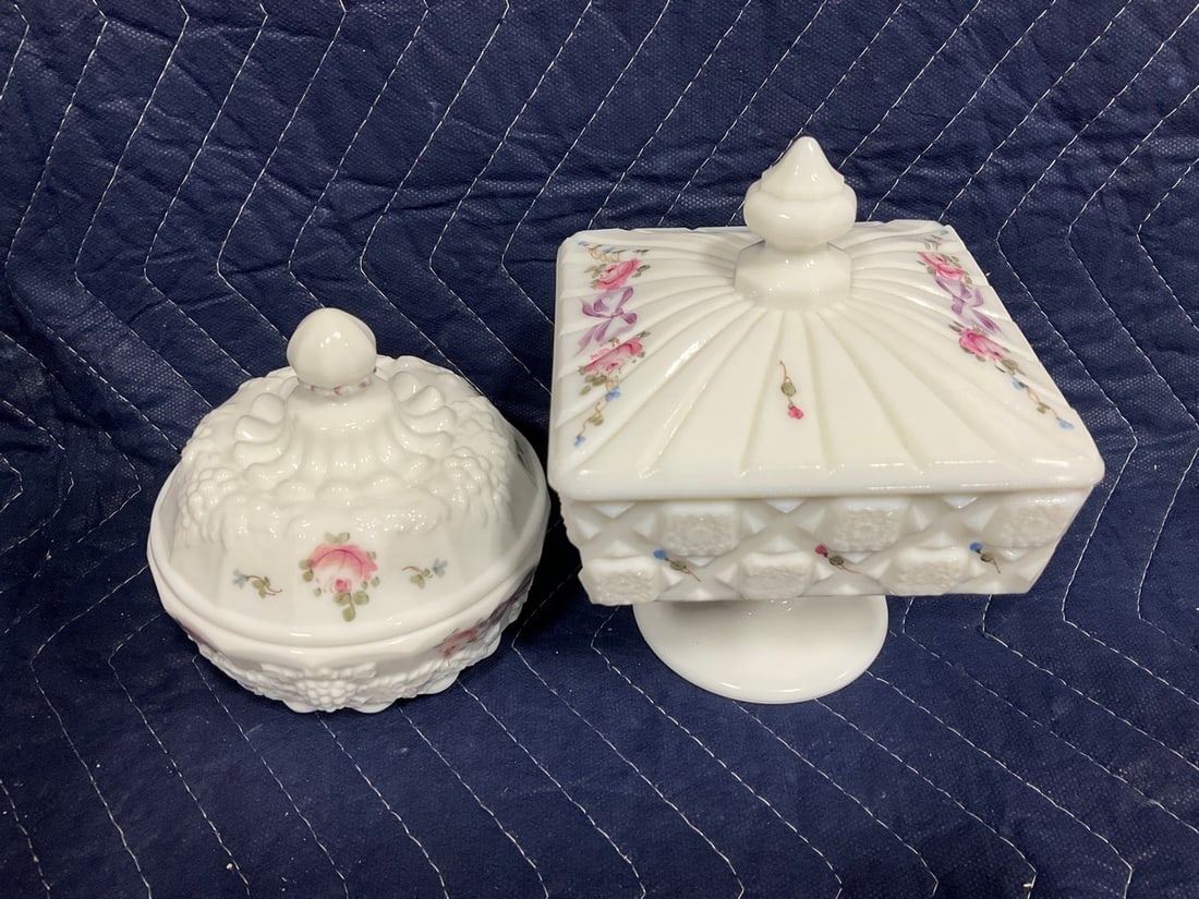 Westmoreland milk glass covered candy dish and lidded dish: Westmoreland milk glass covered candy dish and lidded dish