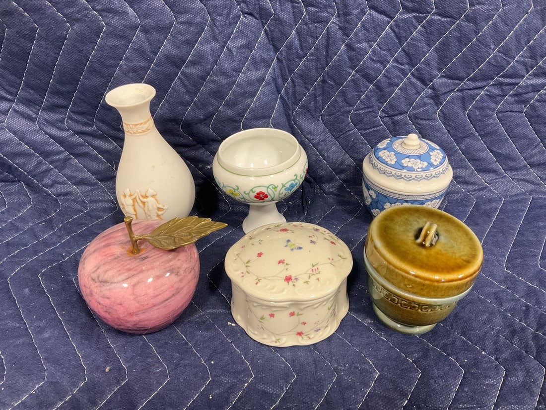 Pink marble apple brass leaf and stem, trinket boxes, and more(tallest 5in.): Pink marble apple brass leaf and stem, trinket boxes, and more(tallest 5in.)