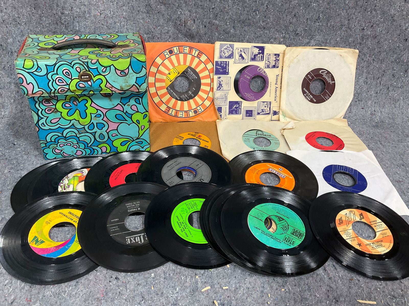 Vintage 45s with Record Box (1 of 1)