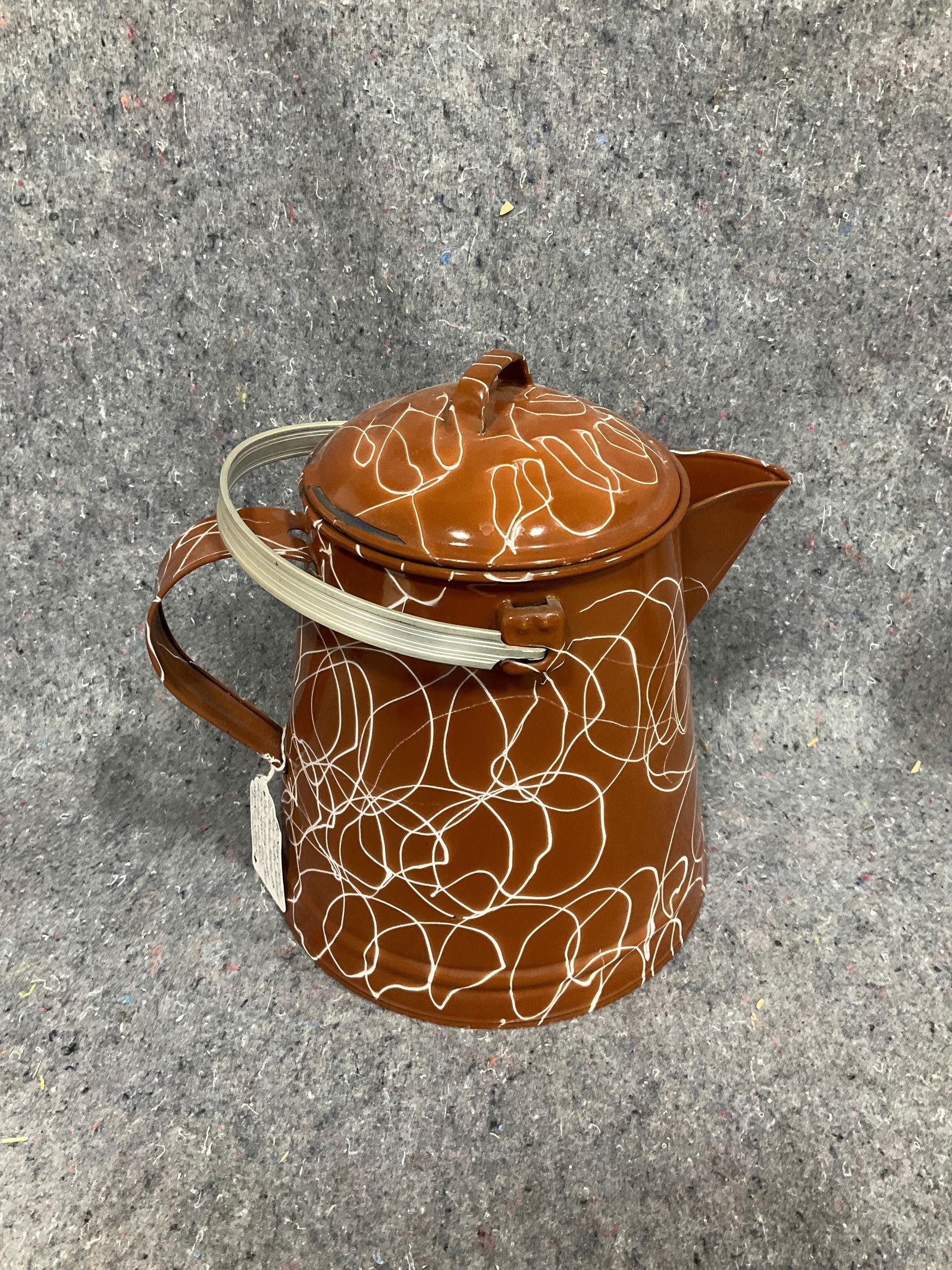 Vintage 1950's columbia enamelware coffee pot (1 of 1)