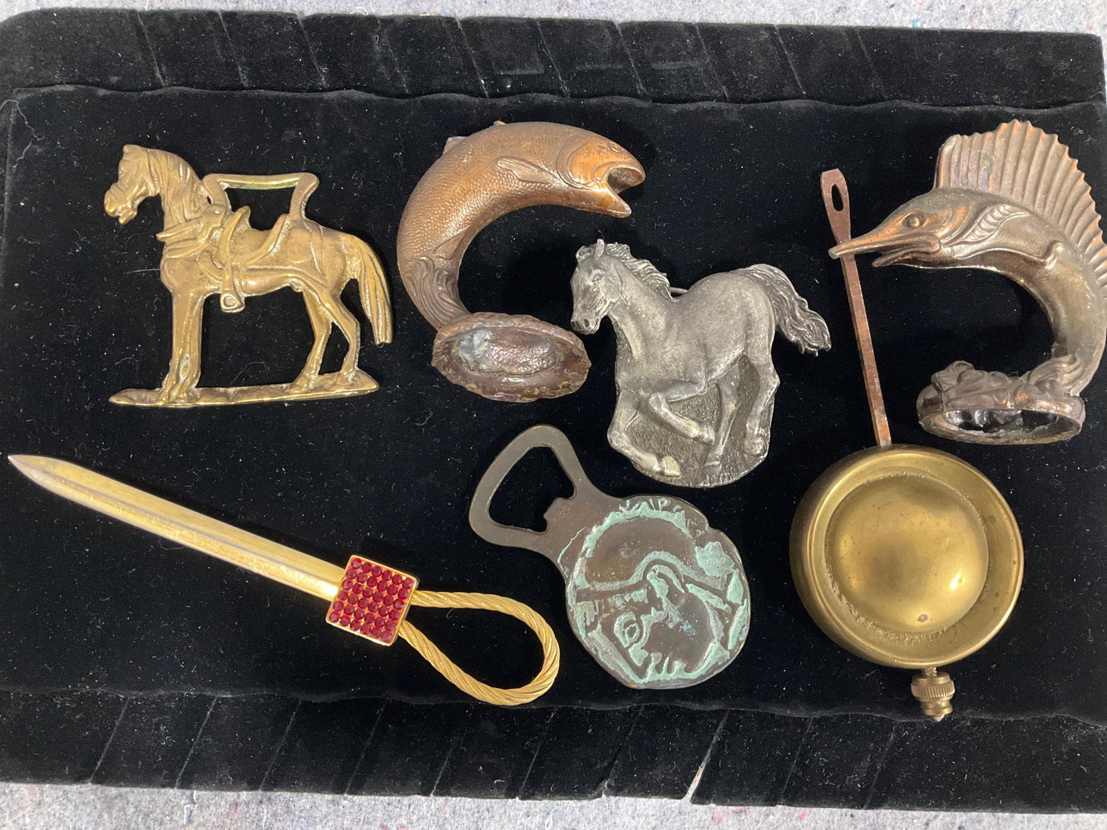 Vintage brass items: Vintage brass items