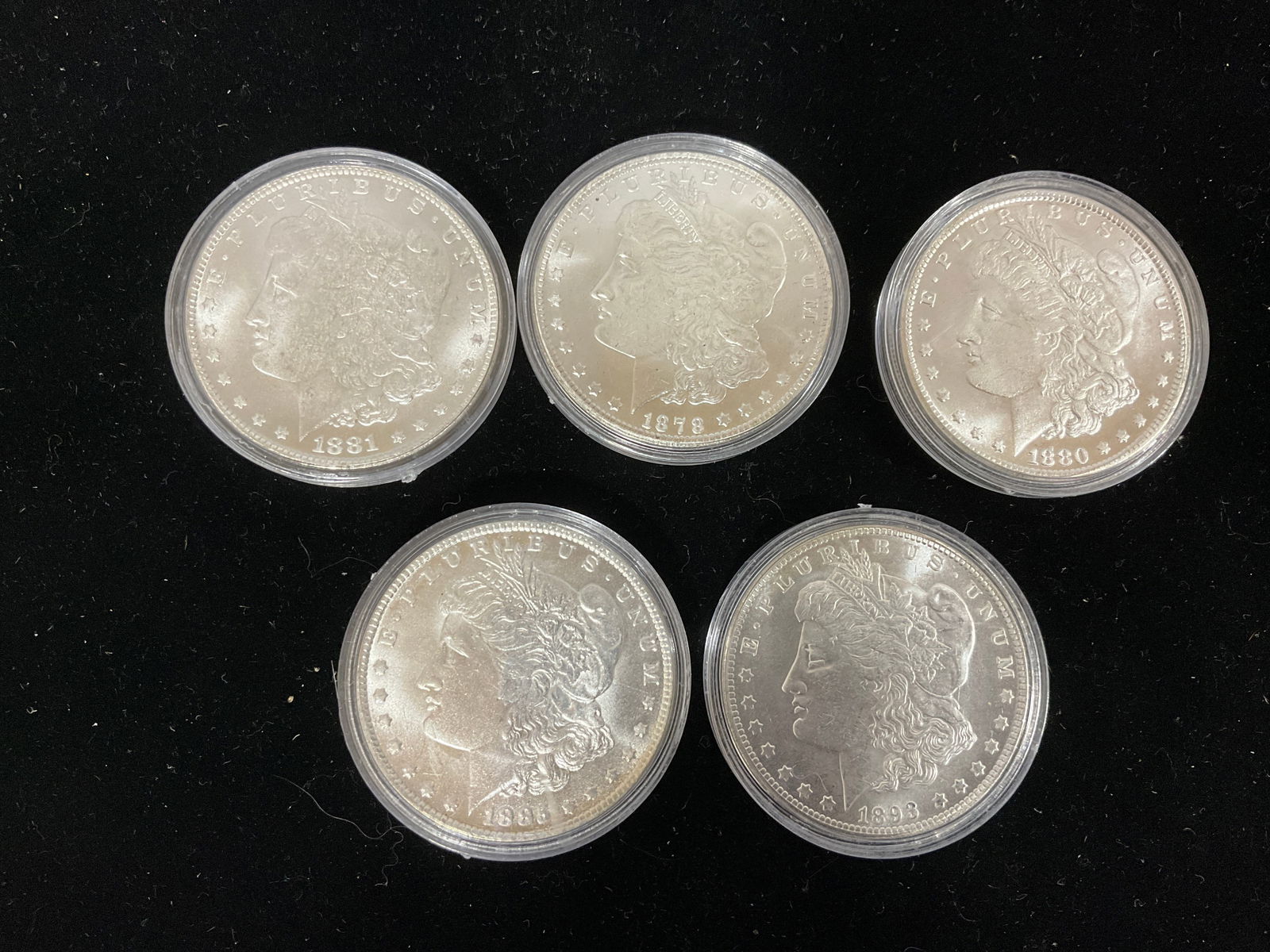 Replica coins: Replica coins