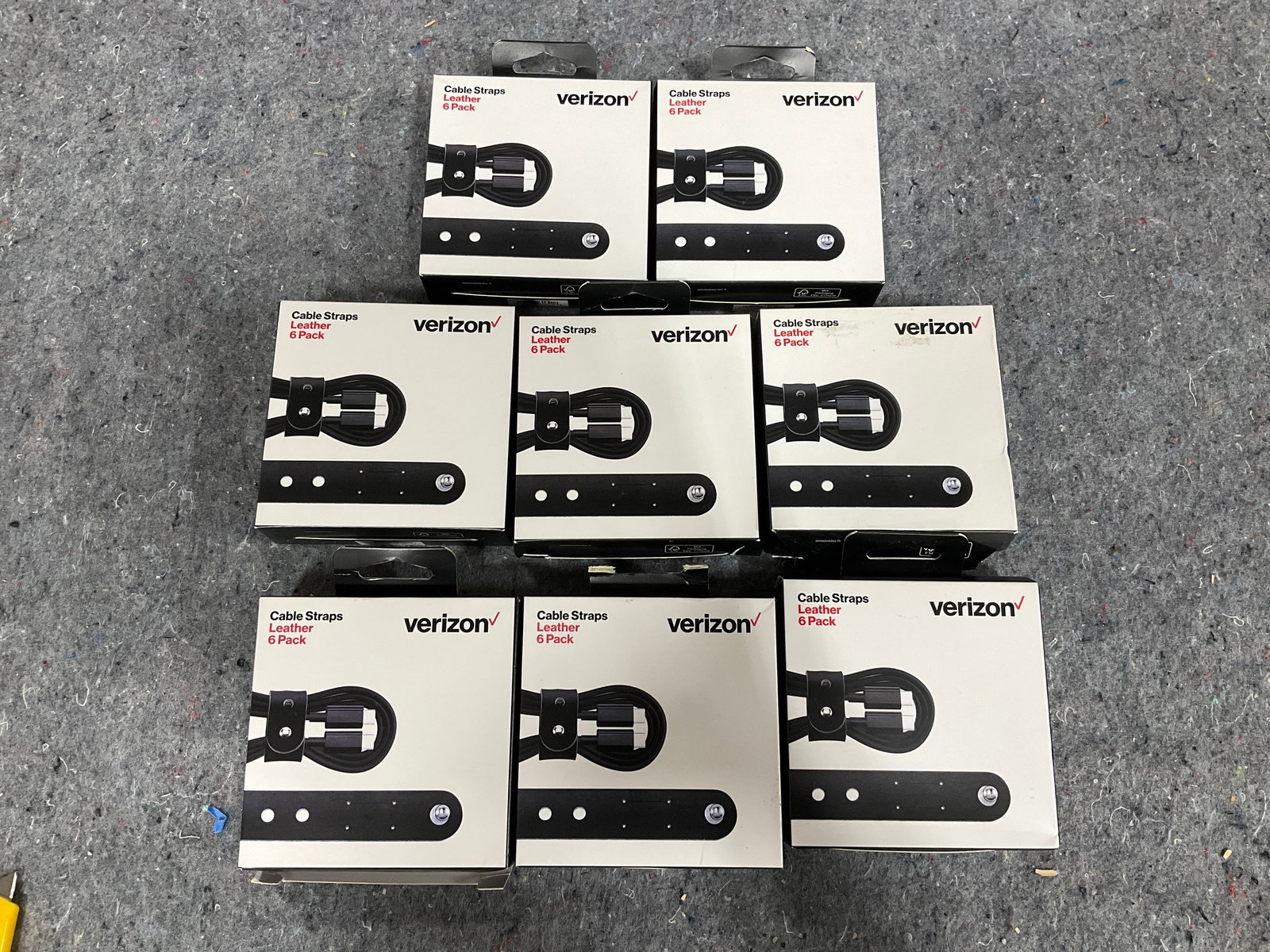 Verizon leather cable straps*new in package*: Verizon leather cable straps*new in package*