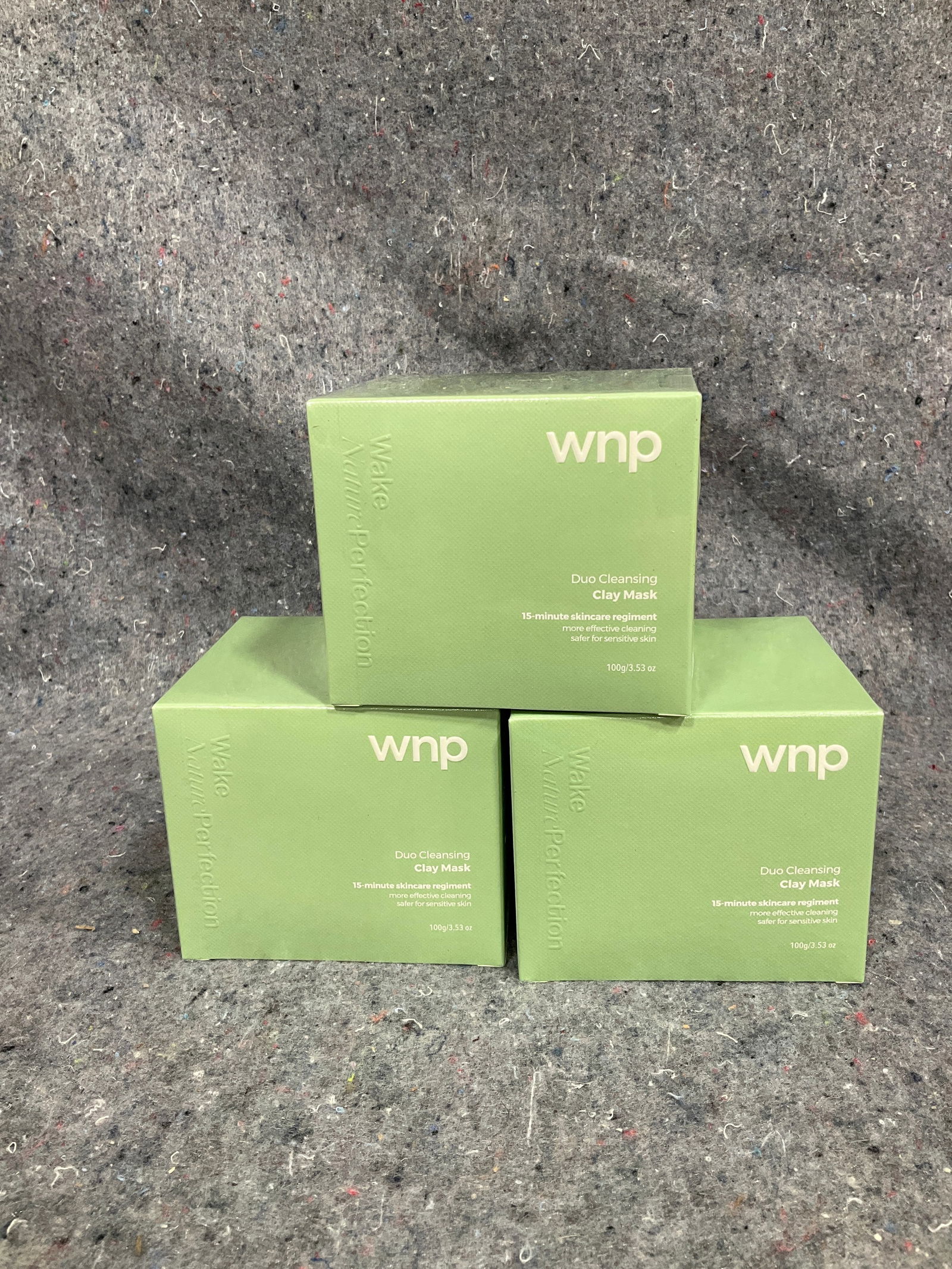 Wnp duo cleansing clay masks*new in box*: Wnp duo cleansing clay masks*new in box*