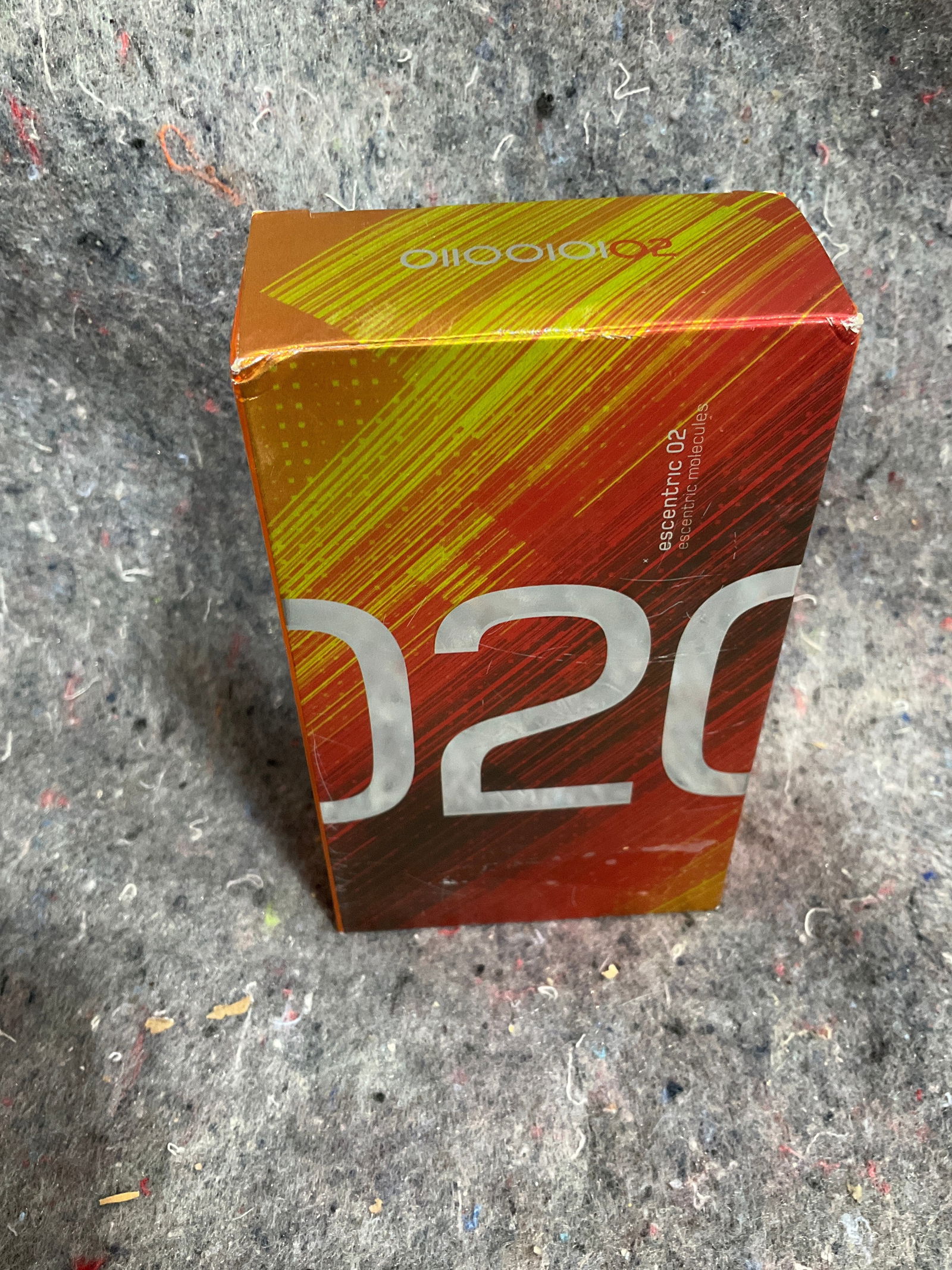 Escentric 02 cologne(3.5fl.oz): Escentric 02 cologne(3.5fl.oz)