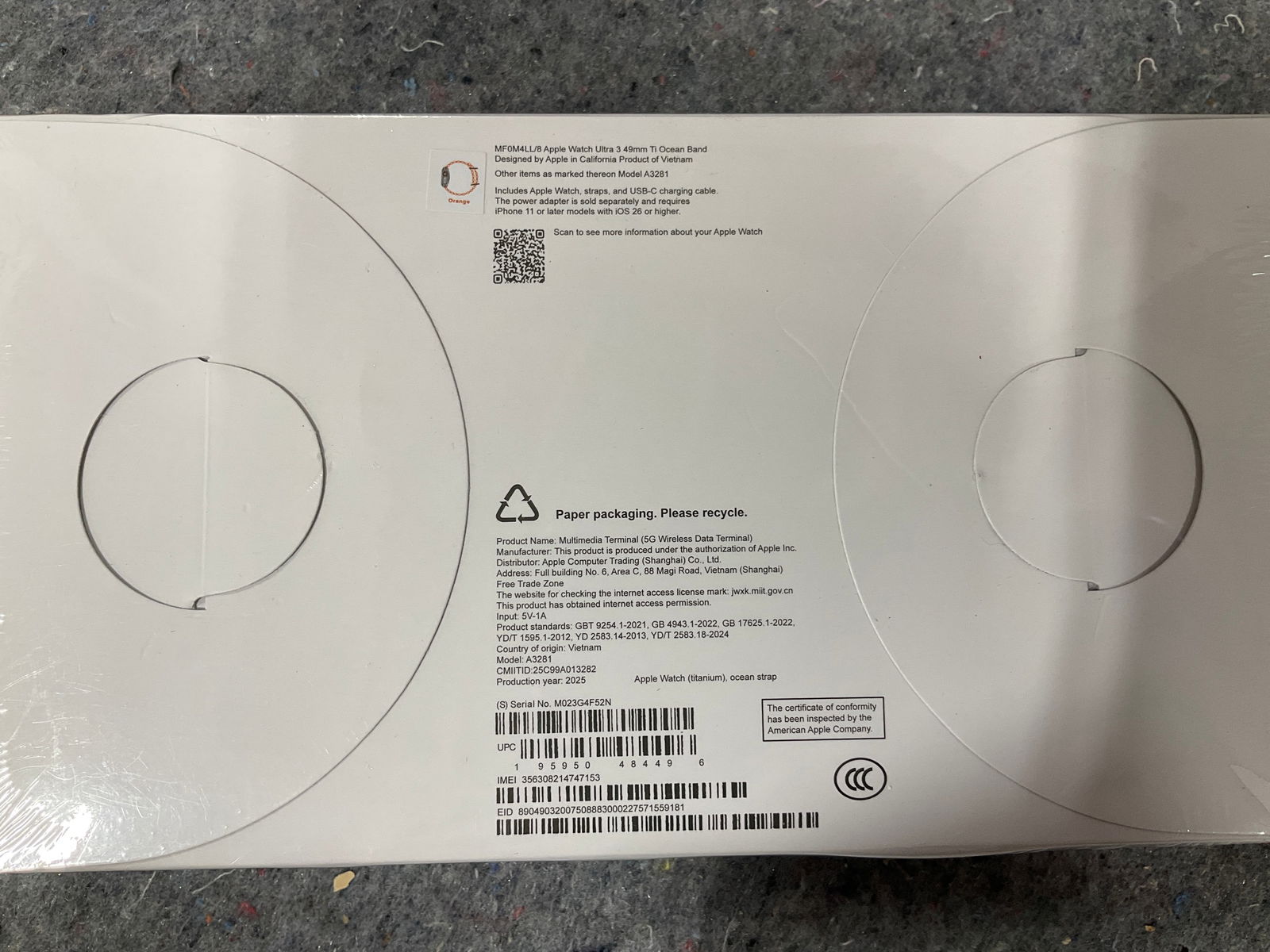 Apple watch*sealed*: Apple watch*sealed*unauthenticated