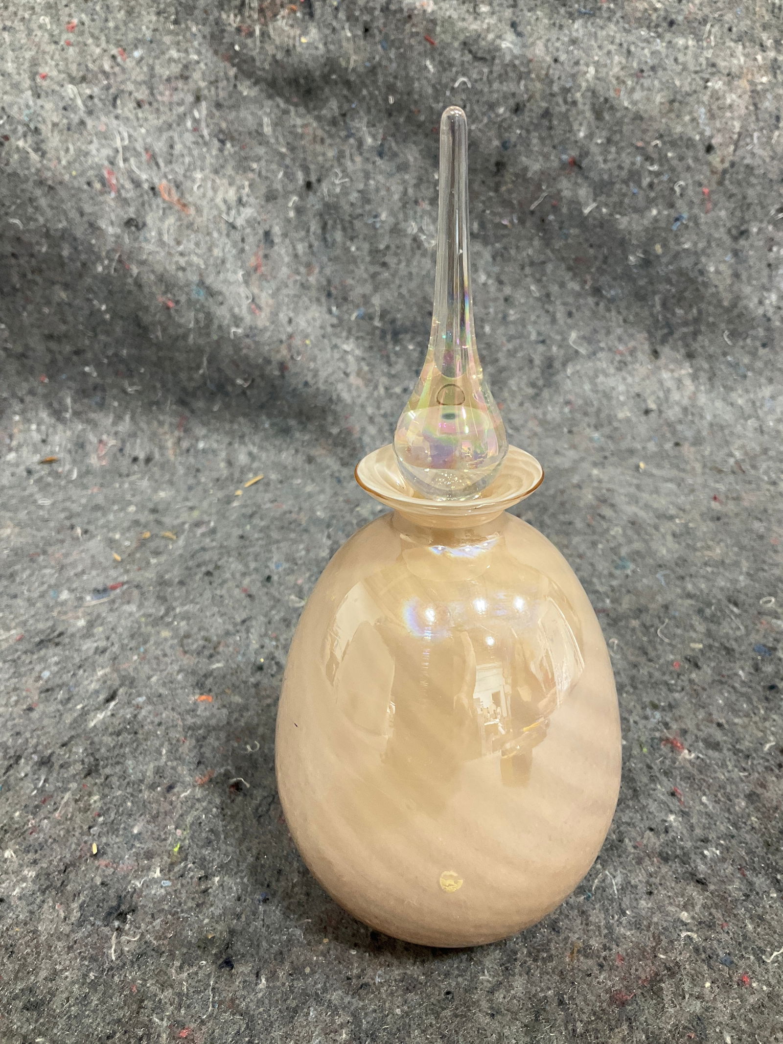 Vintage perfume bottle(6.5in tall): Vintage perfume bottle(6.5in tall)