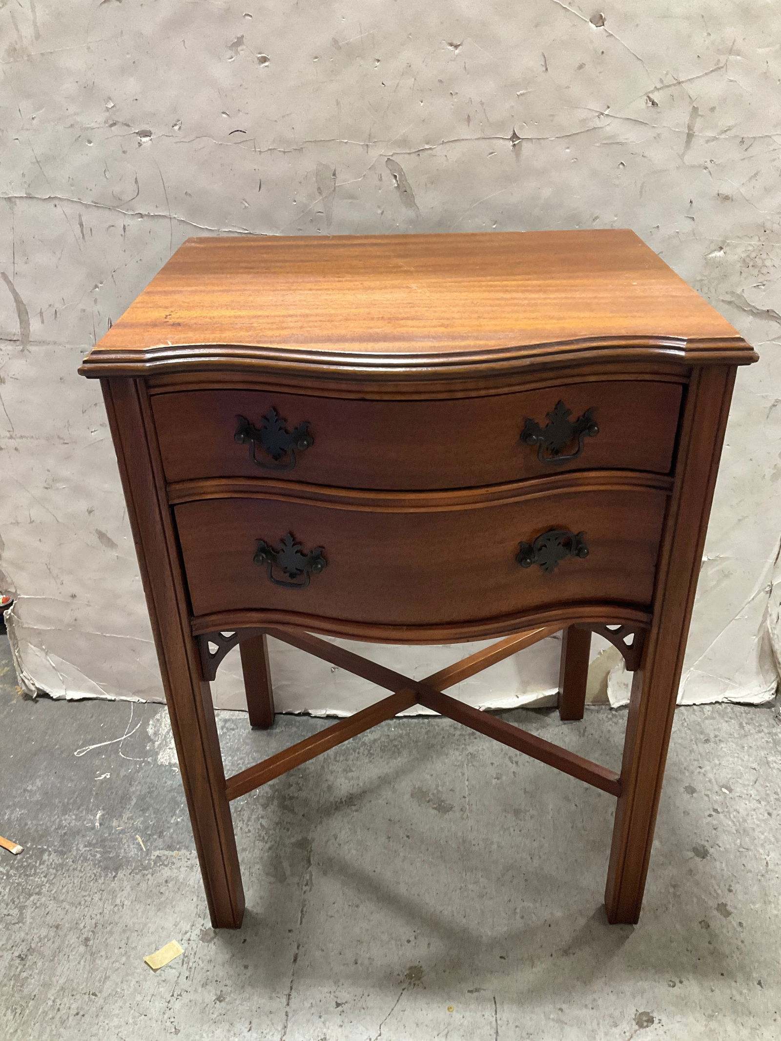 Vintage chippendale style mahogany nightstand(19inx14inx26.5in) (1 of 1)