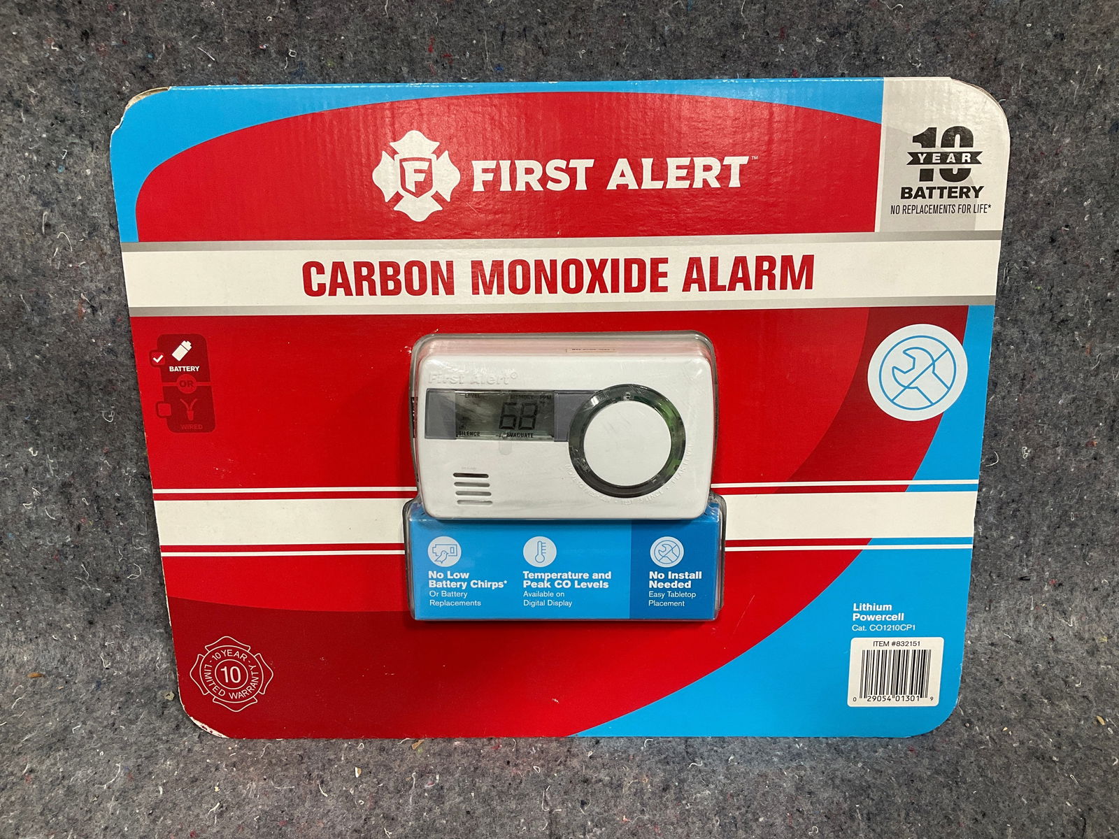 First Alert Carbon Monoxide alarm*new in package*: First Alert Carbon Monoxide alarm*new in package*