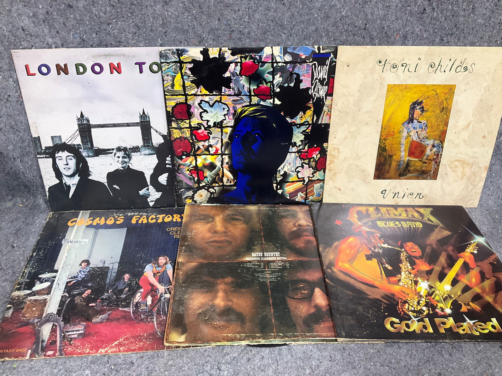 Vintage rock records(David Bowie, Toni Childs, etc.) (1 of 1)