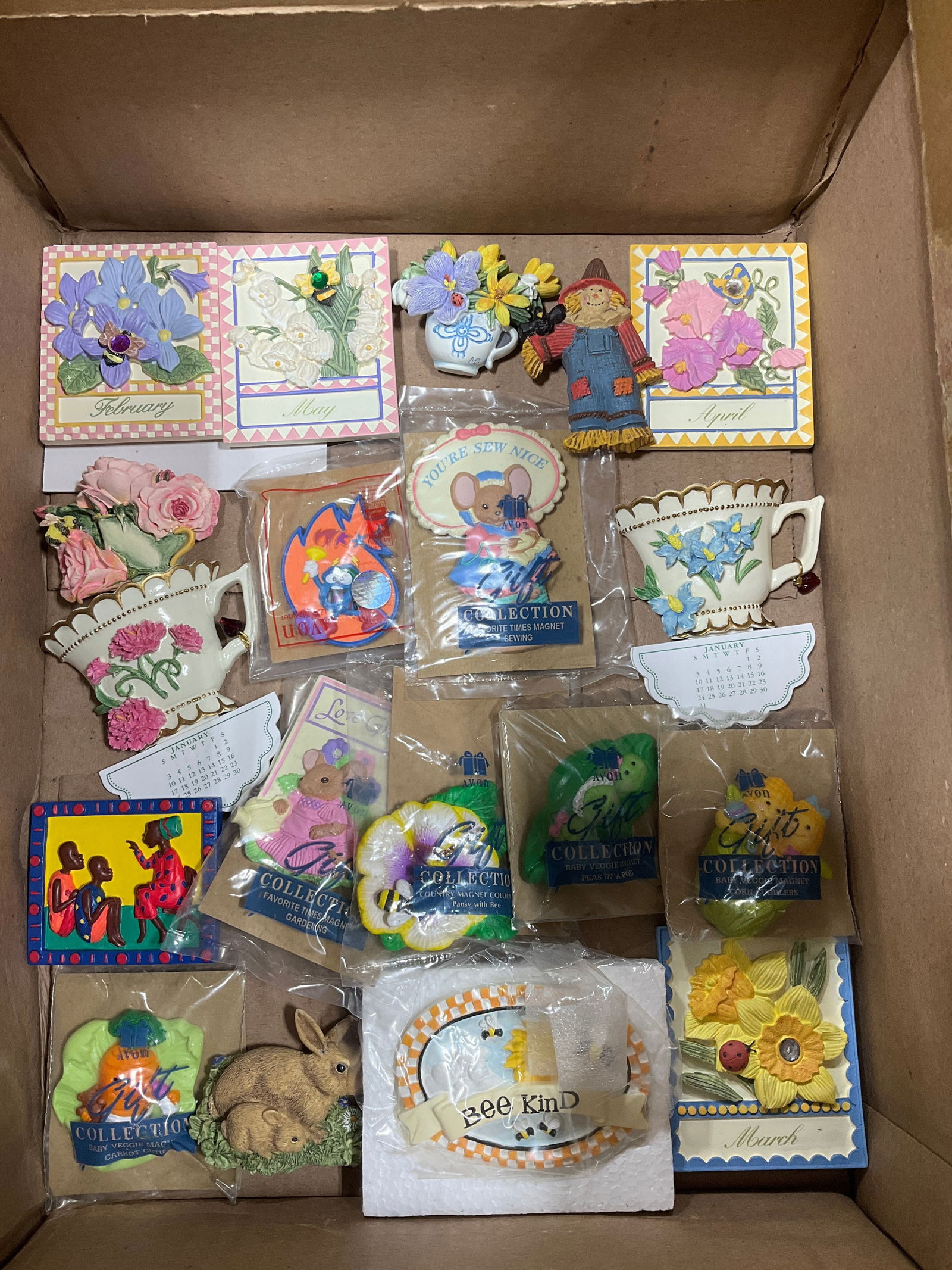 Various Avon gift collection magnets: Various Avon gift collection magnets