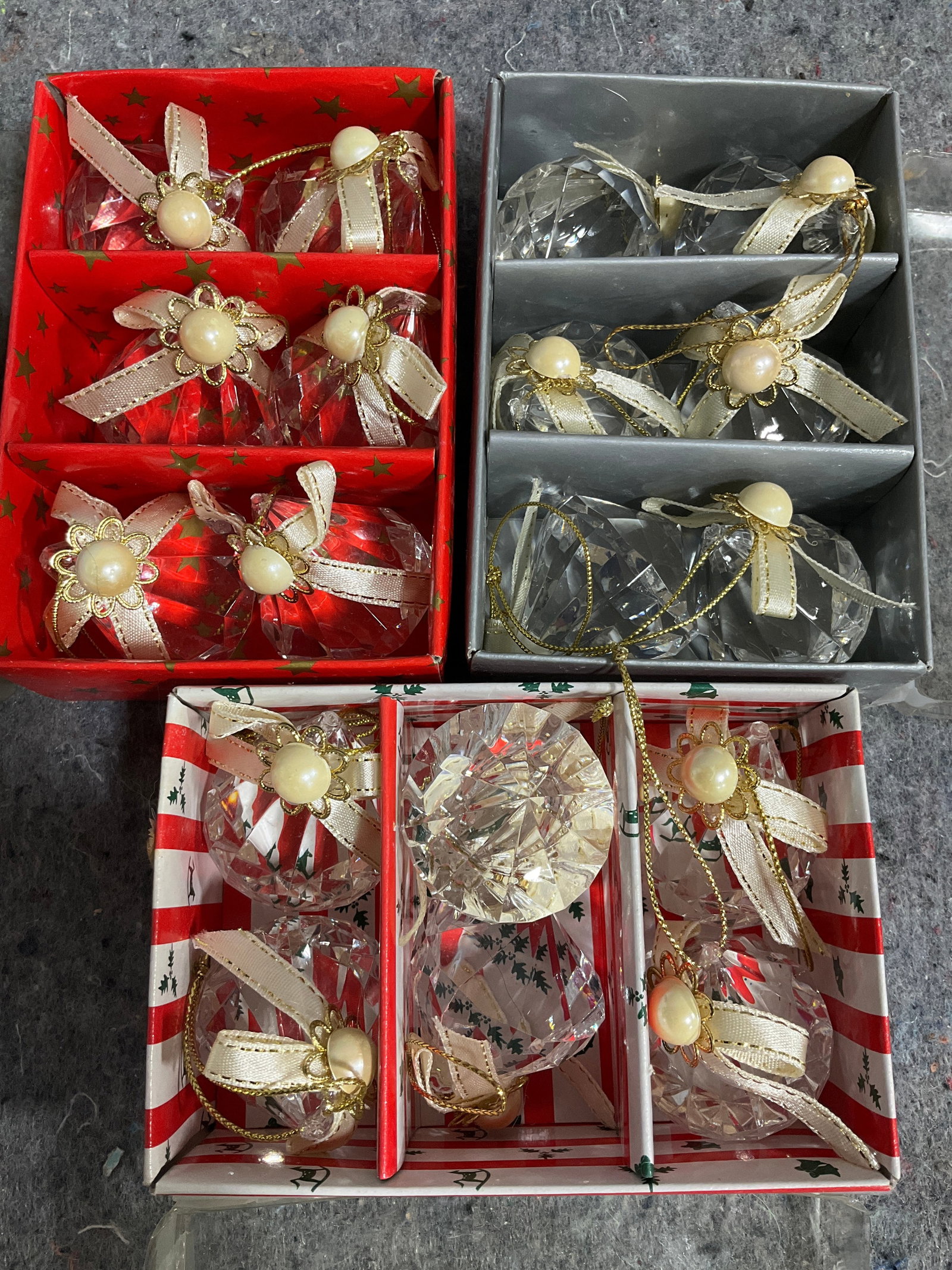 Crystal hanging ornaments*new in box*: Crystal hanging ornaments*new in box*