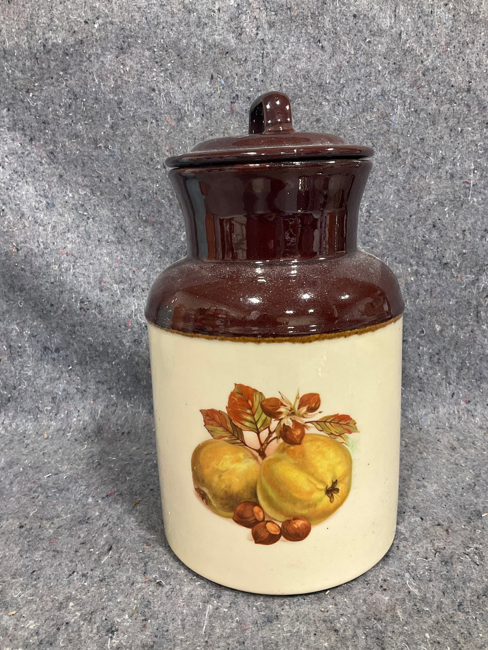 Vintage McCoy pottery fruit festival canister(12in tall): Vintage McCoy pottery fruit festival canister(12in tall)