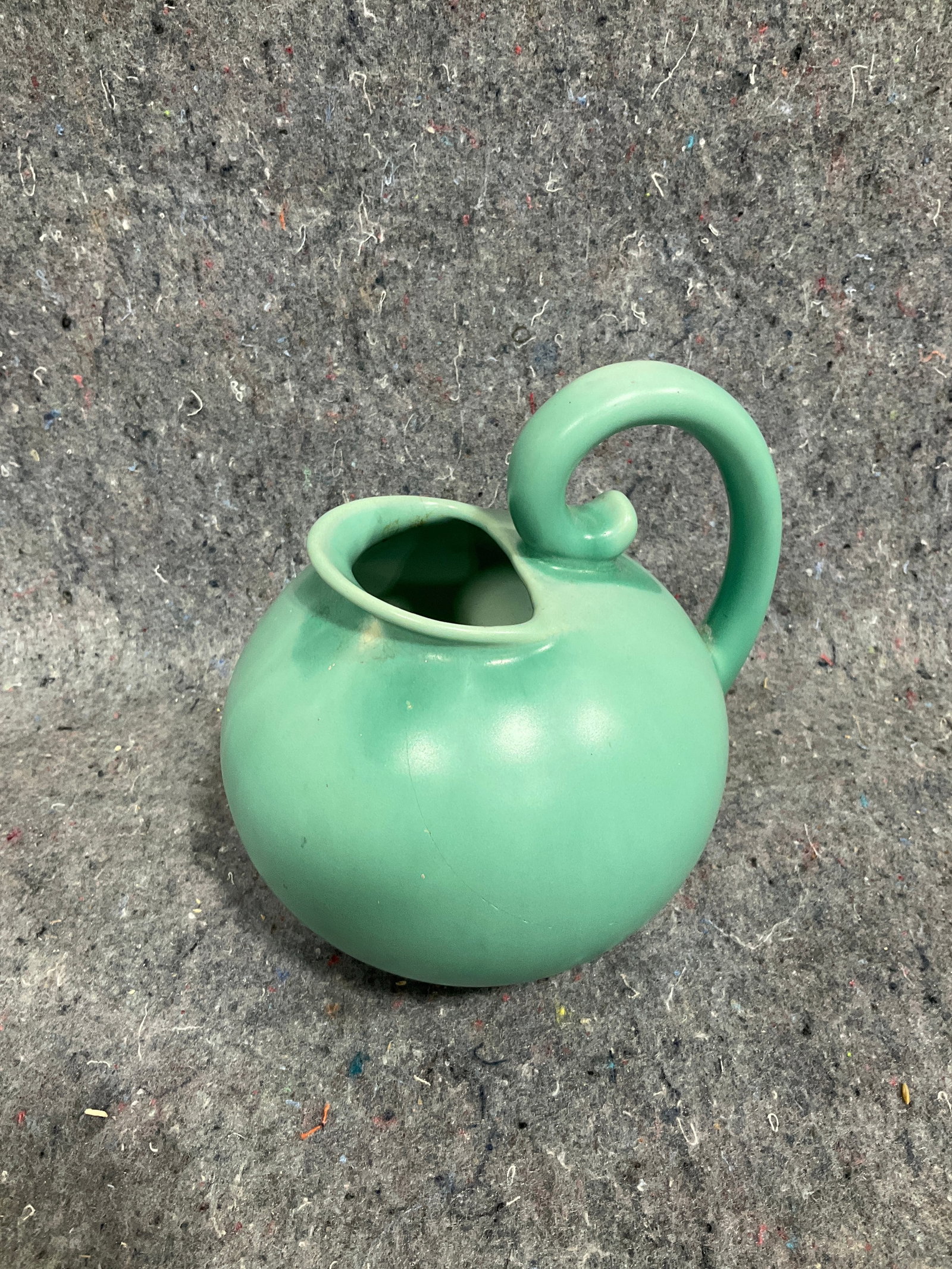 Stangl green pottery pitcher(5.5in tall): Stangl green pottery pitcher(5.5in tall)