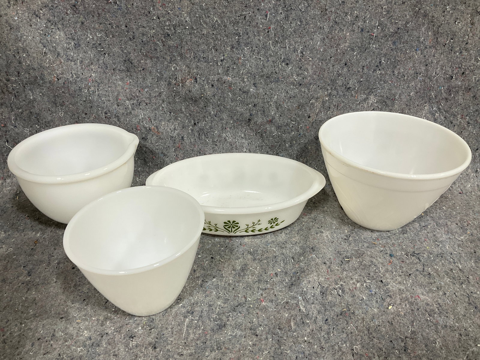 Vintage glasbake bowls: Vintage glasbake bowls