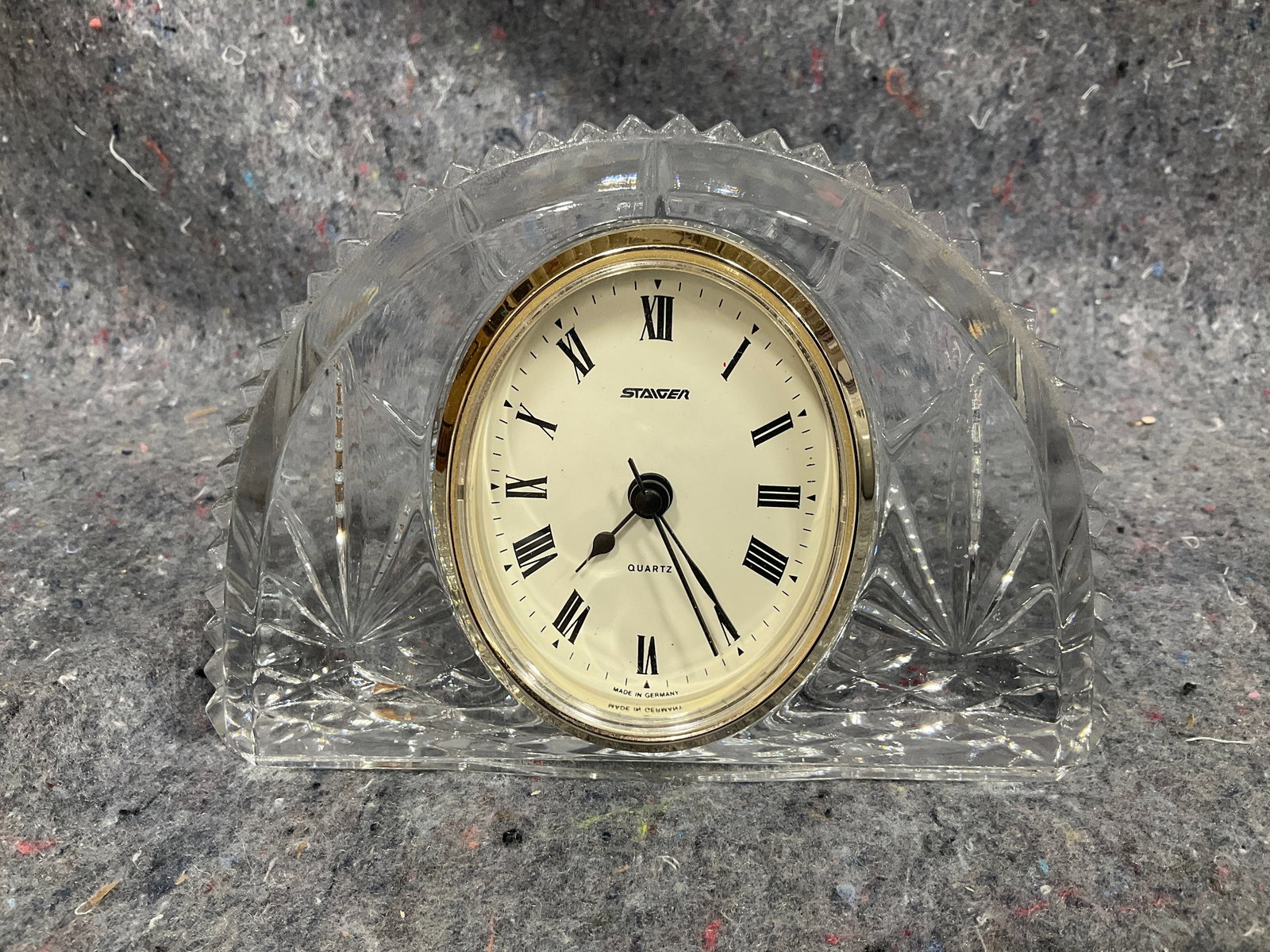 Staiger Crystal Clock: Staiger Crystal Clock