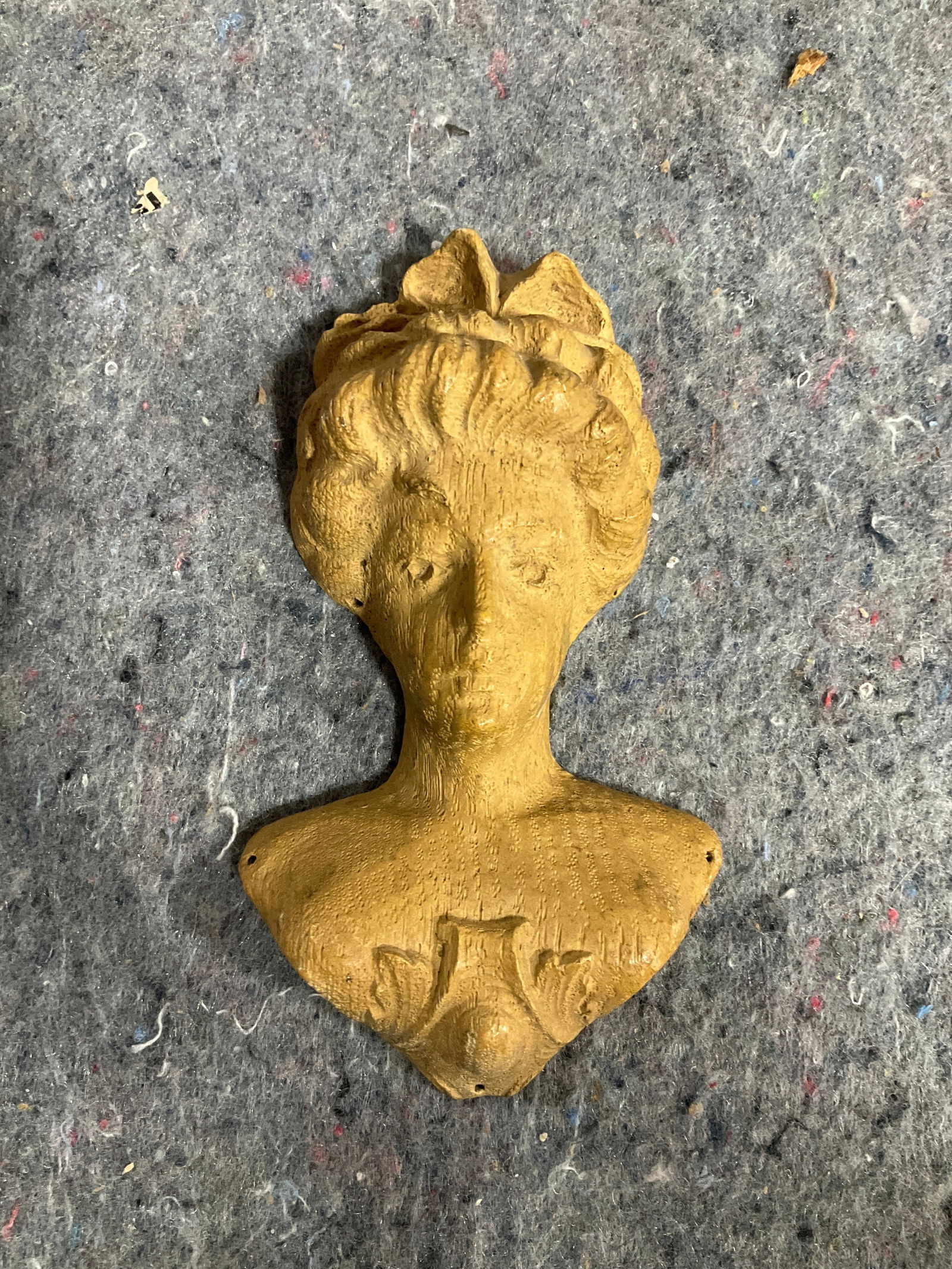 Vintage bust portrait sculpture: Vintage bust portrait sculpture