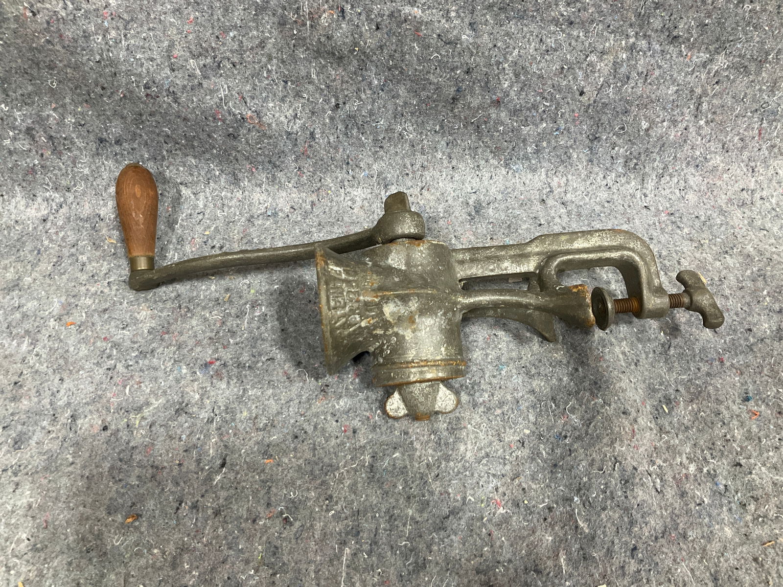 Vintage food chopper/grinder: Vintage food chopper/grinder